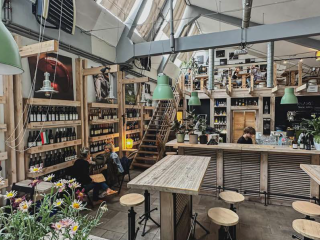 wine bars krako slow wines.png